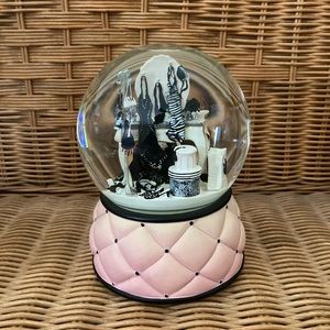 Victoria’s Secret Musical Snow Globe